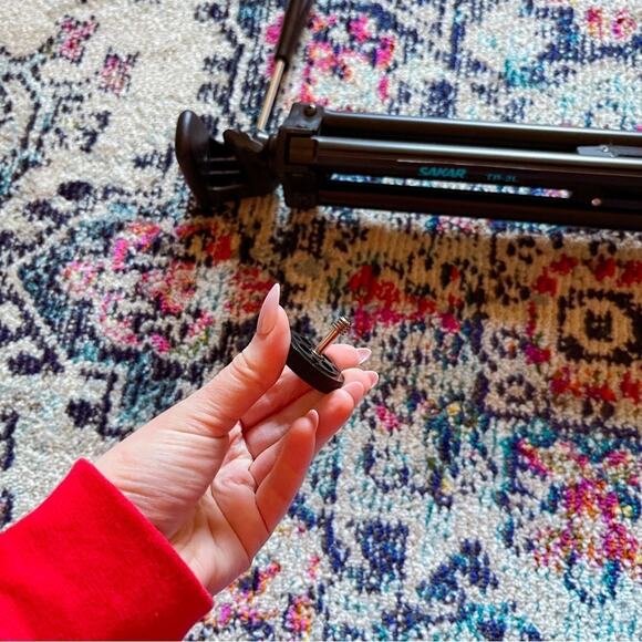 Sakar TR-2L Adjustable Camera Tripod - Picture 2 of 3